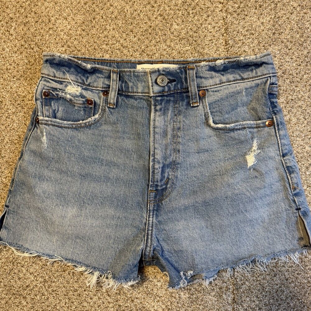 Abercrombie & Fitch Mom Short High Rise Size 0 Denim Classic Vacation Shorts